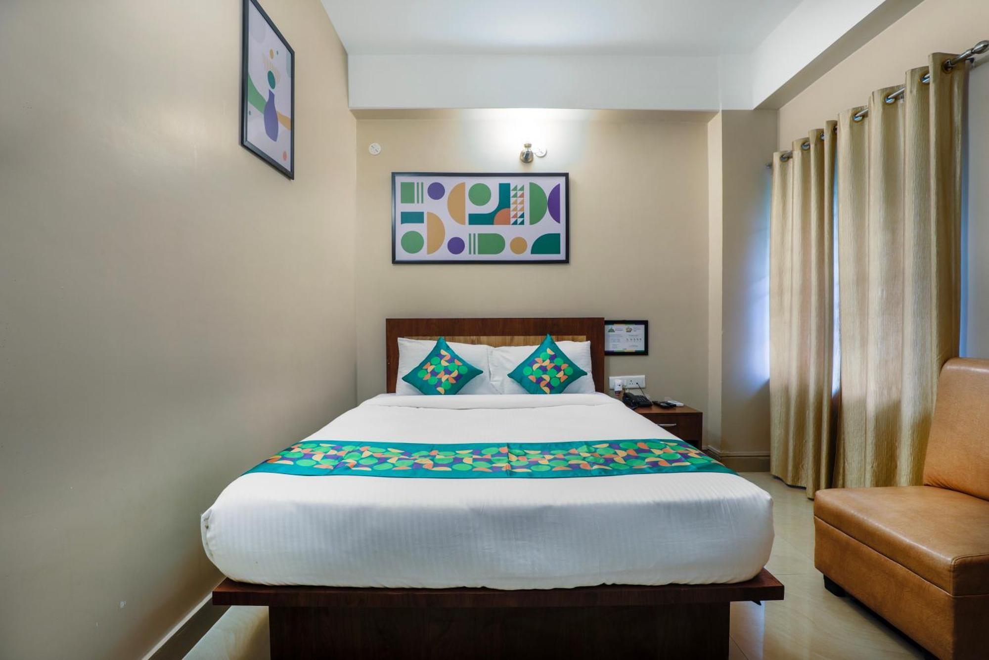 Treebo Urban Oasis Inn Guwahati Esterno foto
