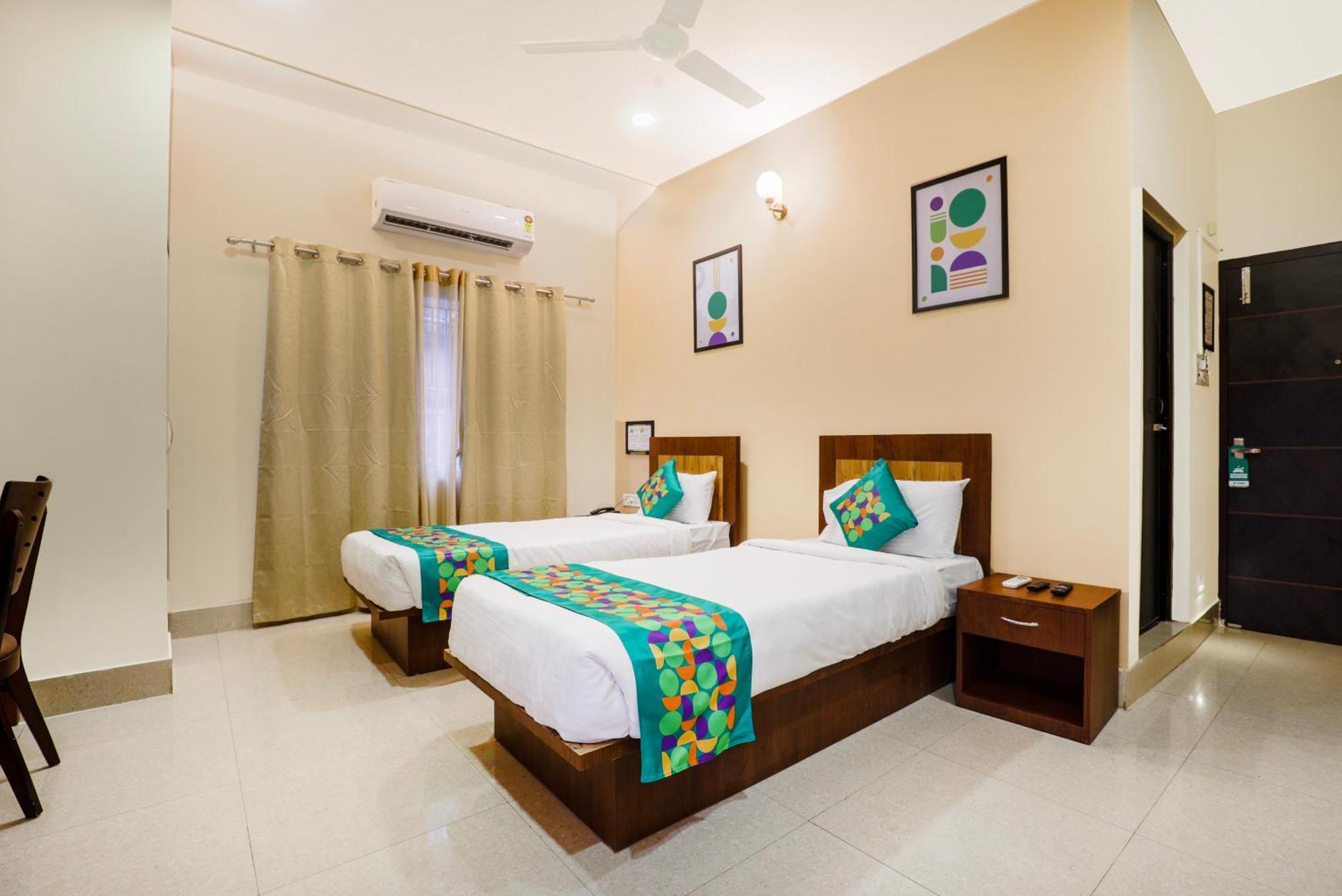 Treebo Urban Oasis Inn Guwahati Esterno foto